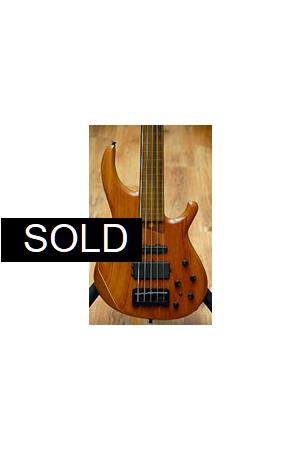 Moon Fretless 5 MM/J Moon Fretless 5 MM/J